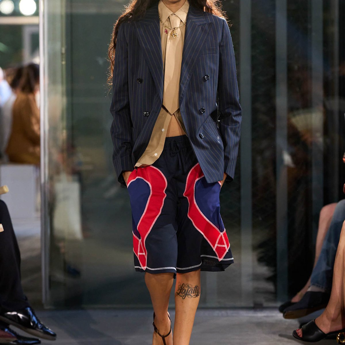 AMI PARIS 2027年春夏コレクション | パリ | 画像54枚 - FASHIONSNAP