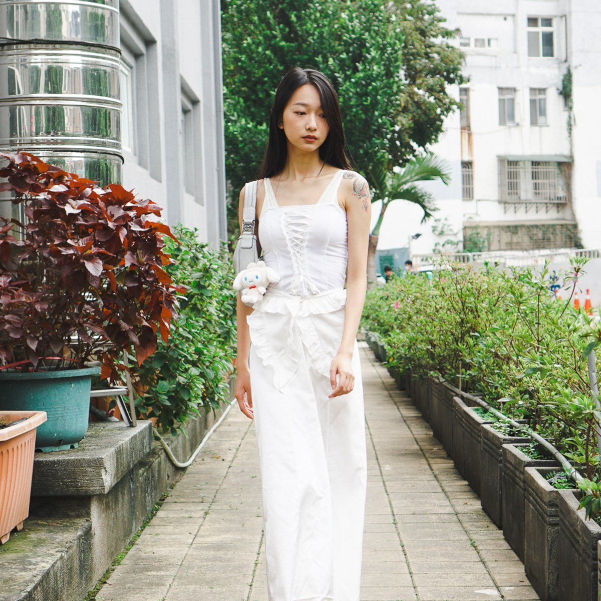 Spring Boutique Sunny Day Pop Tuesday 新品 SESAME STREET ポーチ 「The SUNNY DAYS」PVCミニポーチ