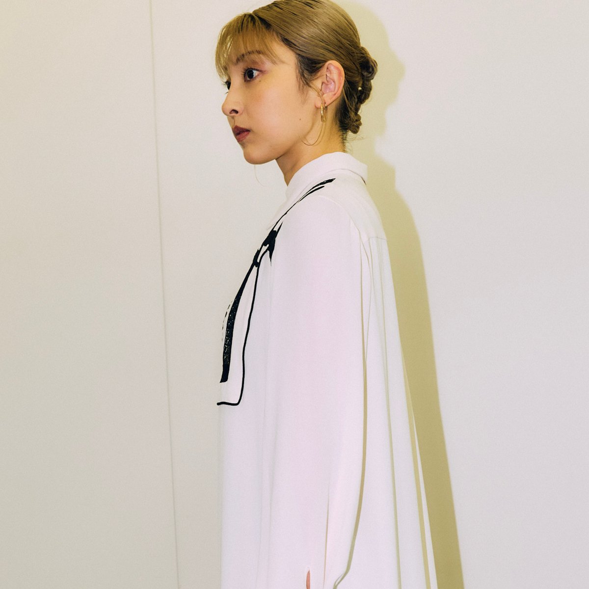 レオちゃんさん 専用 Street Style - 東京 - 家入レオさん - 2024年09月04日撮影 - FASHIONSNAP