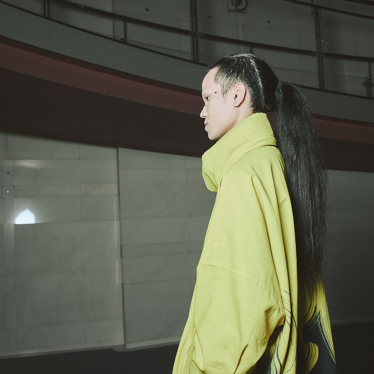 Street Style - 東京 - 大城一春さん - 2025年03月17日撮影 - FASHIONSNAP