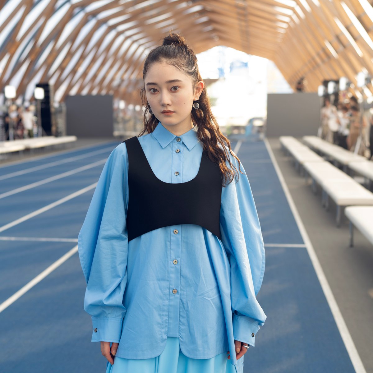 Street Style - 東京 - 椎名美月さん - 2025年09月02日撮影 - FASHIONSNAP
