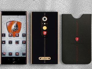 ランボルギーニが約27万円のスマホ「Alpha-One」を発売