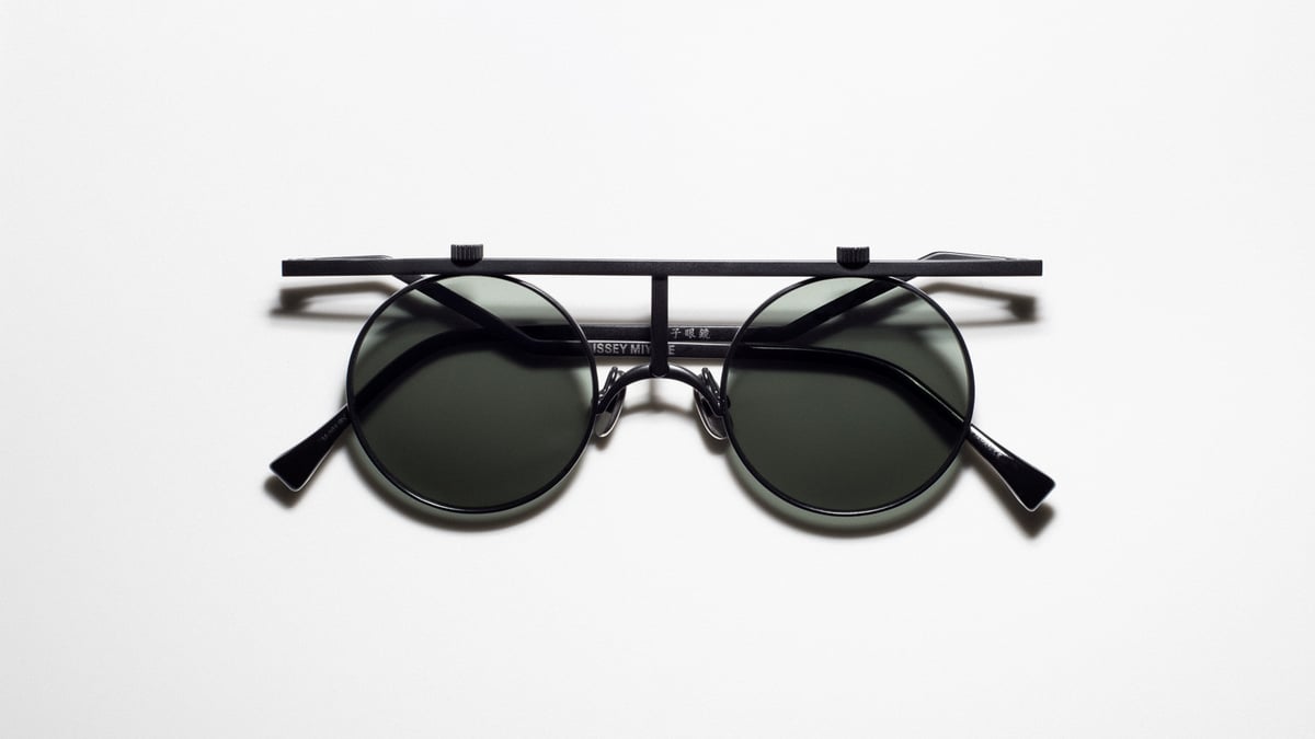 イッセイミヤケ im product ISSEY MIYAKE サングラス ISSEY MIYAKE EYES IM-103 ライトピンク - メルカリ