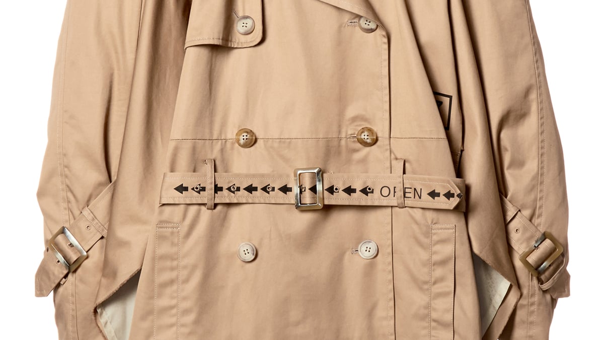 アマゾンボックスに着想したコートなど「AT TOKYO」参加6ブランド