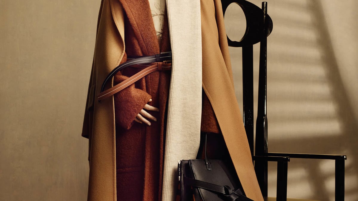 美品 LOEWE ロエベ ジャケット マッキントッシュシリーズ 美品 LOEWE ロエベ ジャケット マッキントッシュシリーズ