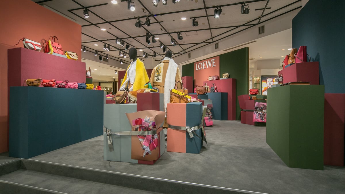 loewe-personalization-charm-