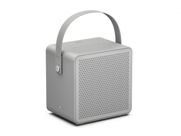 スマホ充電もできるレトロなポータブルスピーカー「Rålis」発売