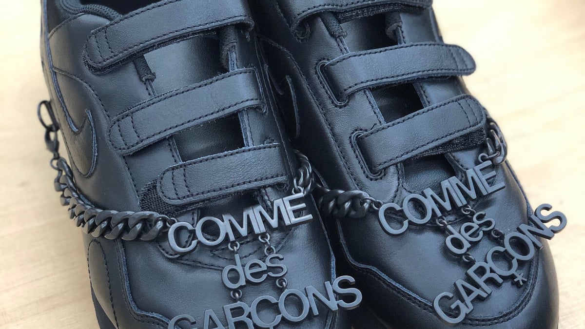 25 NIKE コムデギャルソン　アウトバースト Comme des Garcons Nike Outburst ギャルソン アウトバースト