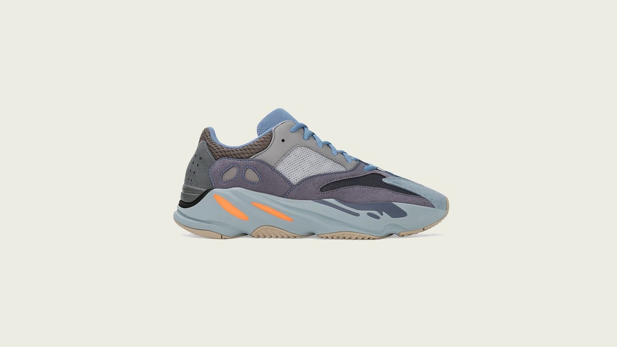 Carbon blue yeezys discount