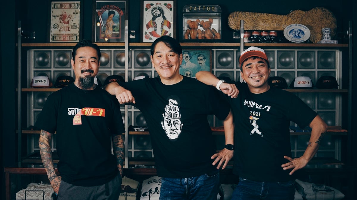 ピエール瀧や石野卓球がTシャツに、電気グルーヴとのコラボ