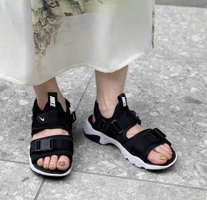 西九州新幹線 【NIKE】☆大人気☆夏にオススメ☆男女OK☆CANYON SANDAL