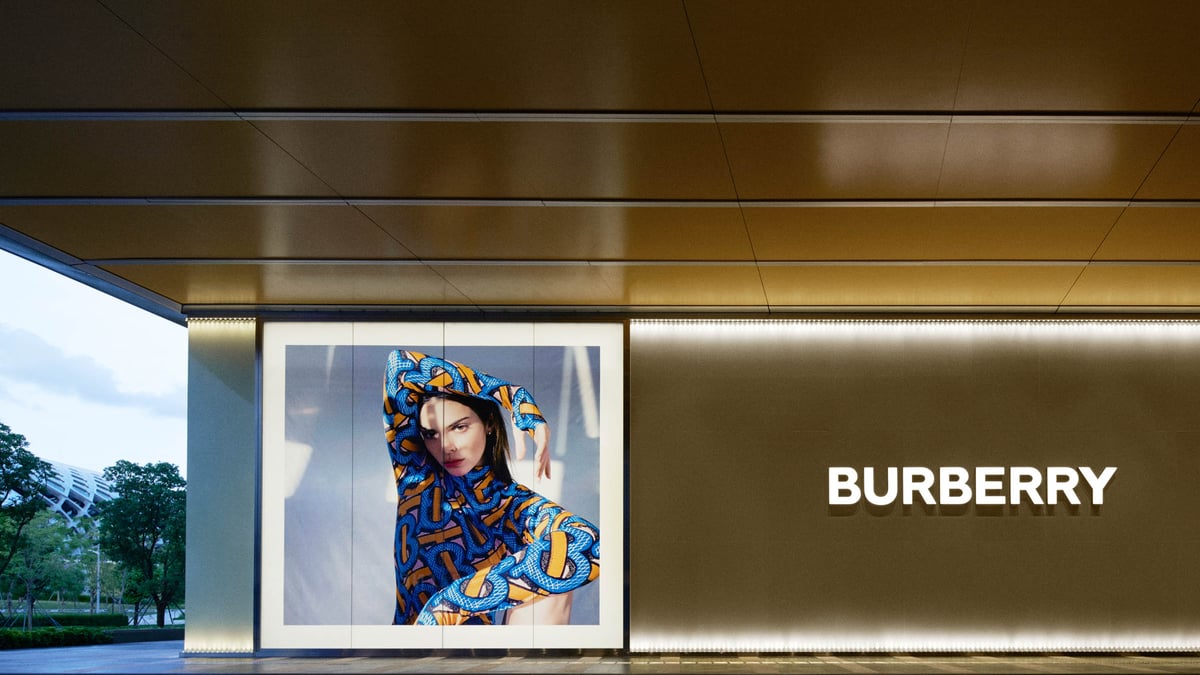 burberry20200731-010.jpg