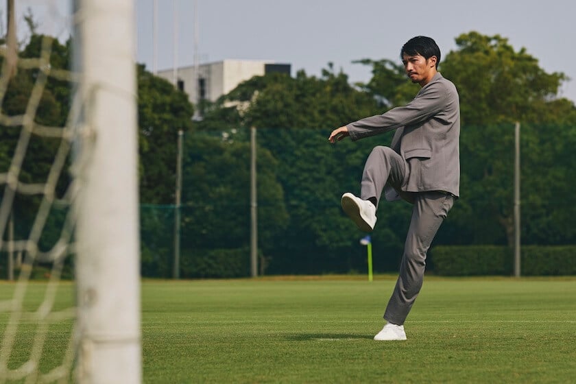 umbro-traditional-suit-200910-