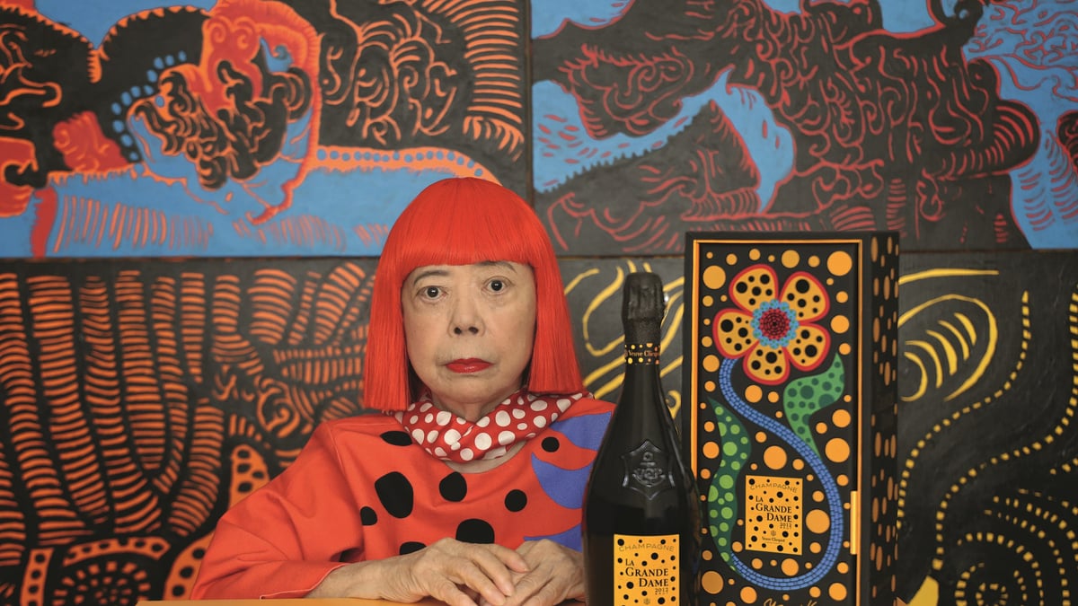ヴーヴ・クリコ」が草間彌生とコラボ、ドット柄の限定シャンパーニュを