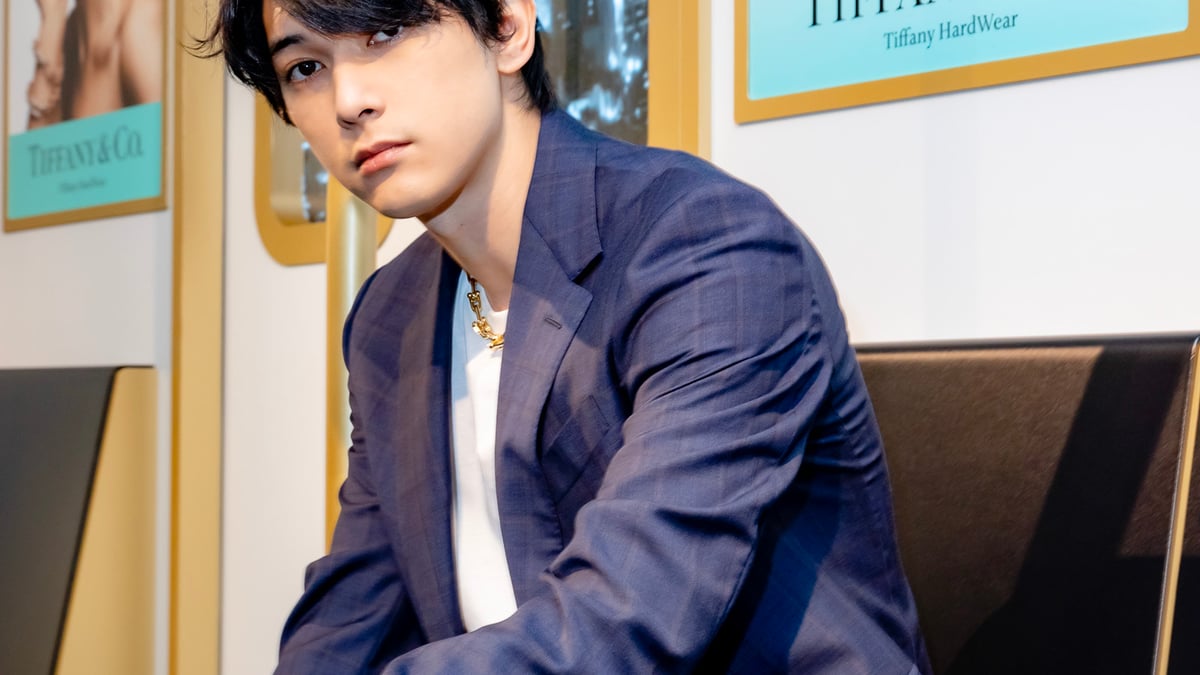 美品 TIFFANY&Co. ティファニー T ワン リング 21号 吉沢亮さん 俳優・吉沢亮がまとう、新たなティファニーの魅力 | WWD JAPAN.COM