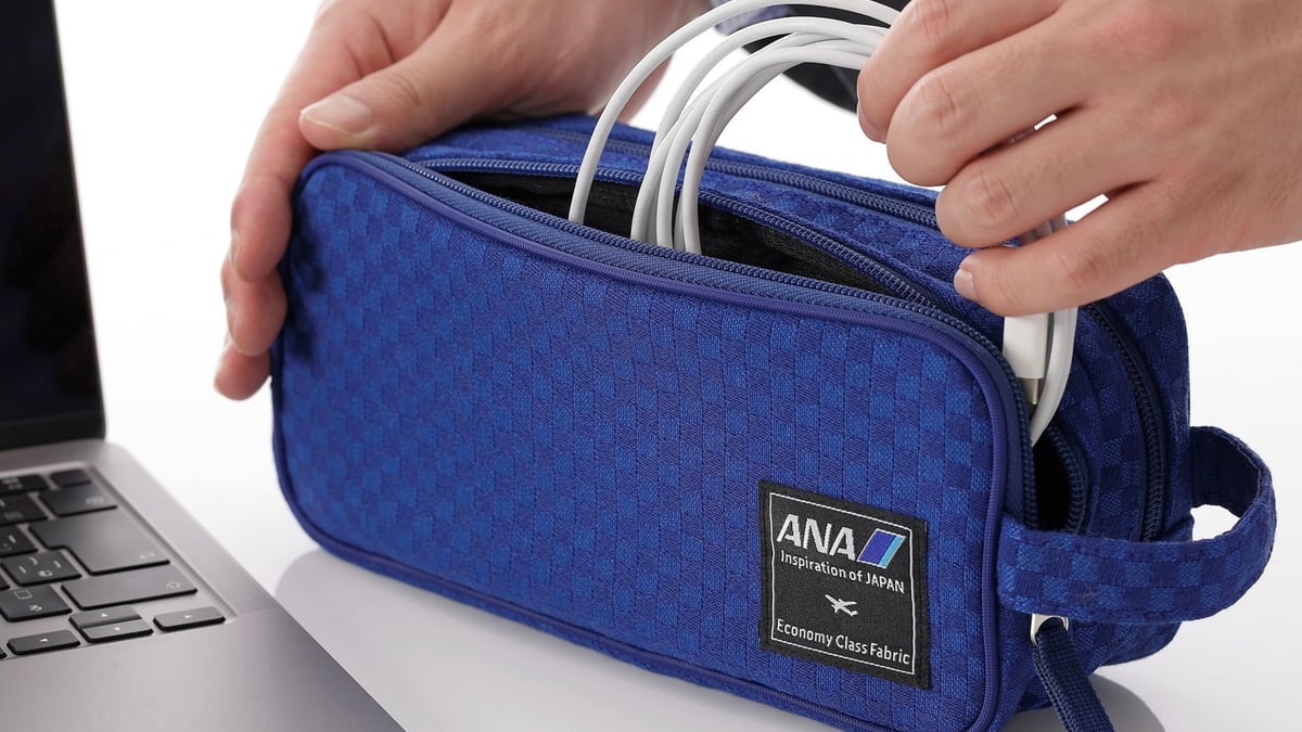 ANA エコノミークラス　ファブリックグッズ　マスクケース　全日空 ana_2106211-001.jpg