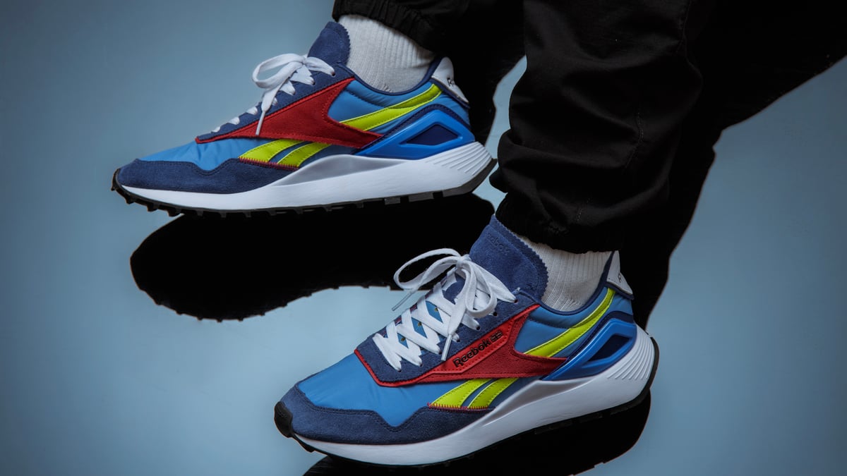 Reebok CL Legacy AZ 24cm 【一度着用のみ】 Reebok Women's Classic Legacy Sneaker, Coublu/Glegrn/Chalk