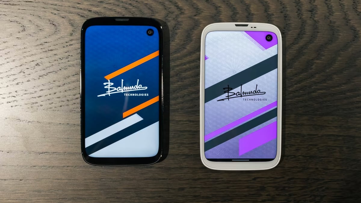 バルミューダが「BALMUDA Phone」の販売を再開、販売停止から1週間で