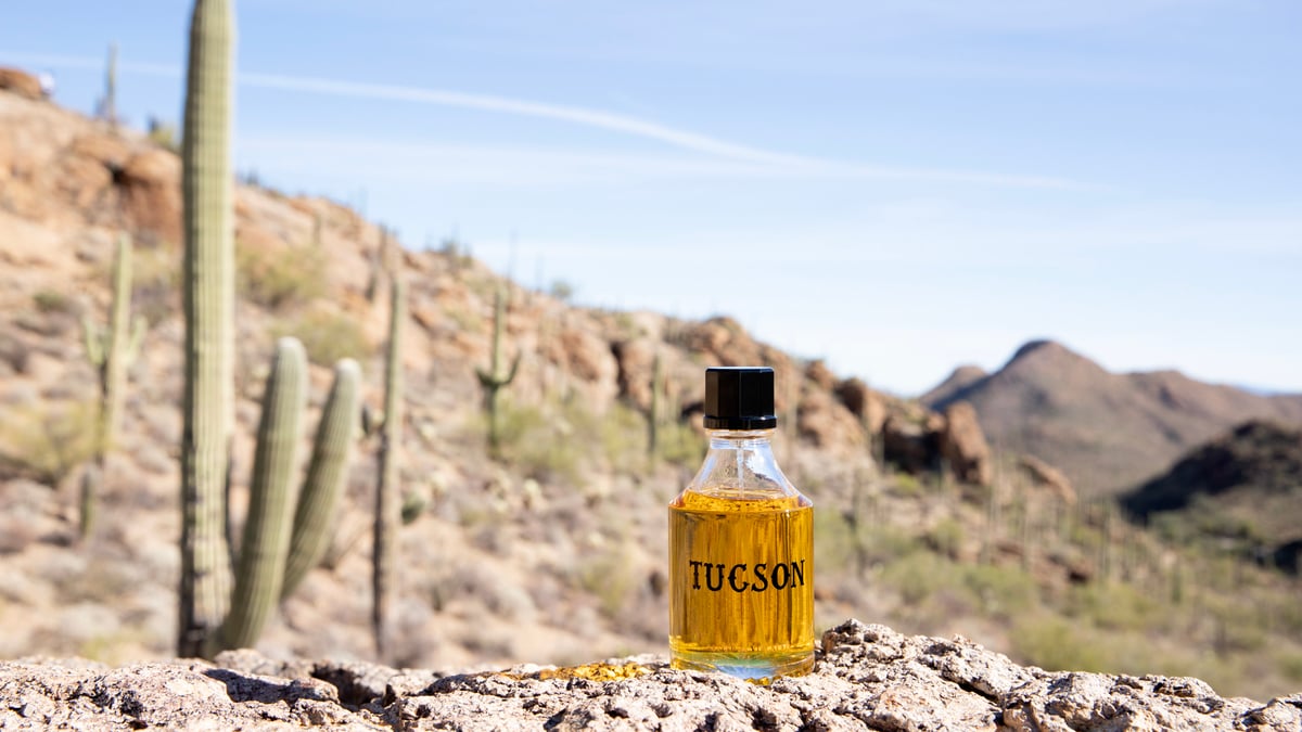 アスティエ・ド・ヴィラットから初のパルファン アメリカの砂漠を彷彿