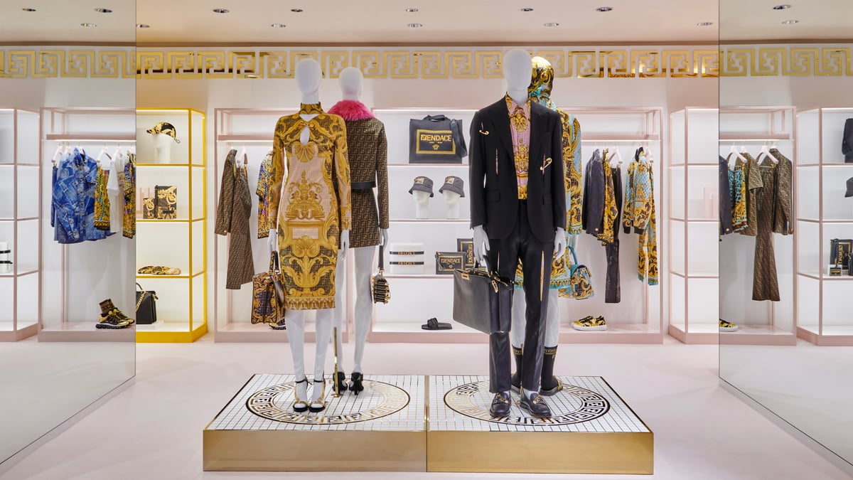 FENDI×VERSACE fendace_20220502-20220511_001.jpg