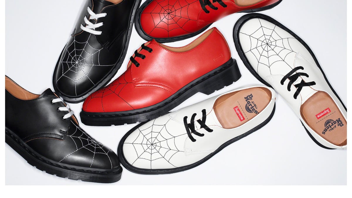 SUPREME 「ドクターマーチン(Dr.Martens)と Supreme(シュプリーム)が ...