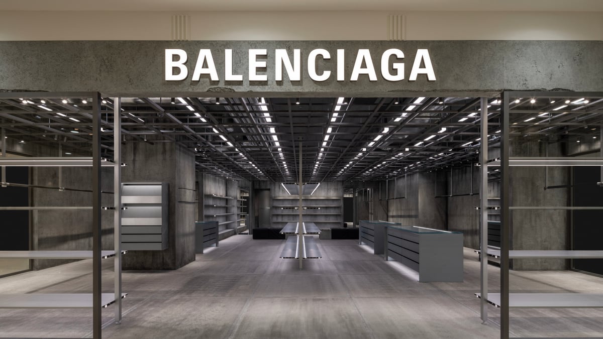 balenciaga-daimarusapporo-