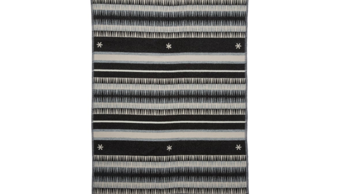 2022スノーピーク/ペンドルトン ブランケット スノーピーク×ペンドルトン、オリジナル柄を配した新作ブランケット発売