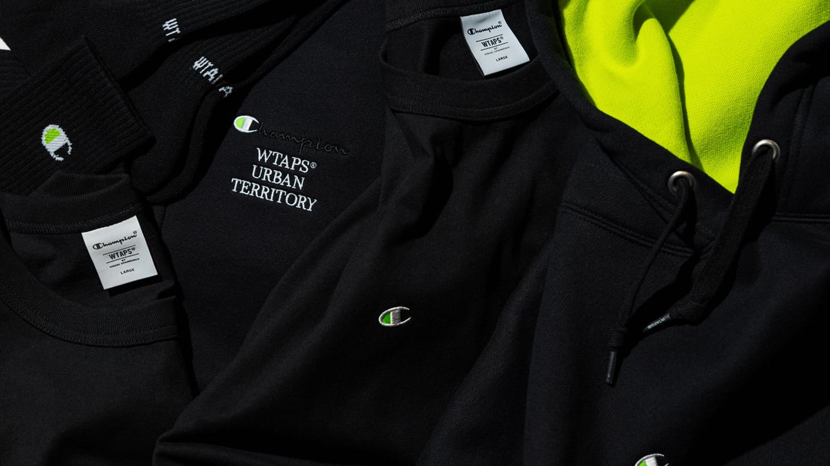 WTAPS ダウン　グリーンSサイズ sacai × WTAPS スペシャルコラボアイテムが国内3月31日に限定
