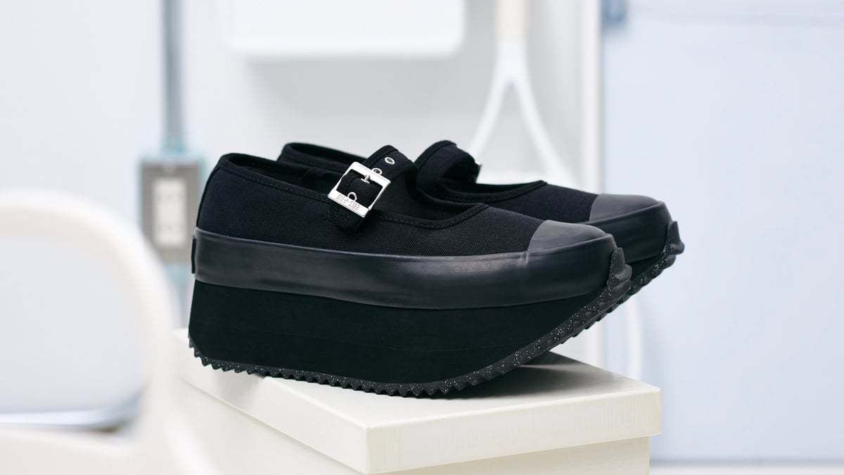 NOVEMBER ARTISTE 146cm 限定モデル ソールカバー付 converse-20230127_001.jpg