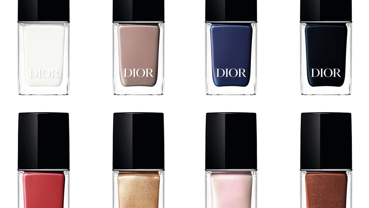 おまとめ 専用ディオール ヴェルニ  ネイルエナメル 4本セット Christian Dior - 【雑誌掲載人気色】ディオールヴェルニ 428