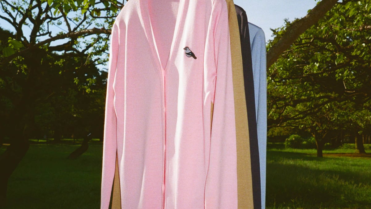 ジョン スメドレー、トレードマークをあしらったニットアイテム発売