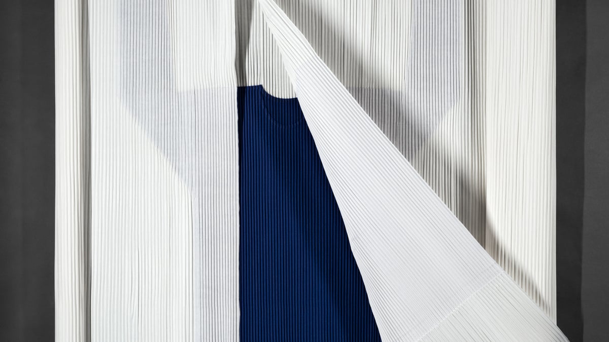 オム プリッセ イッセイ ミヤケ」から10周年記念アイテムが登場、13色