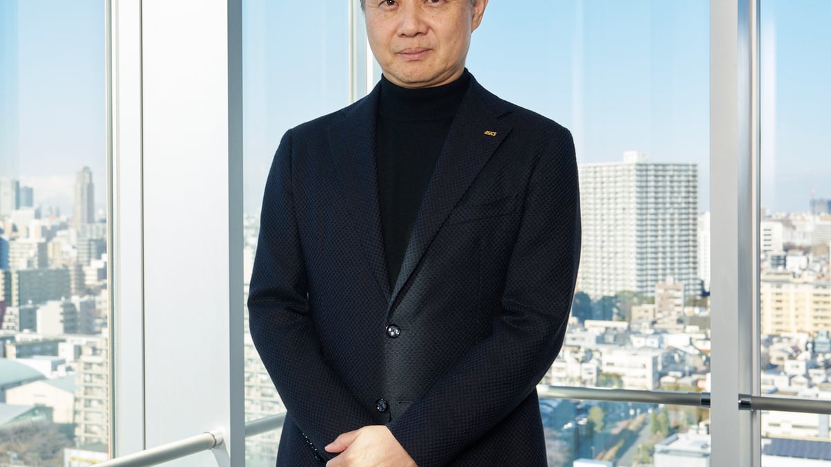 トップに聞く 2024】アシックス 富永満之社長COO グローバル売上8割