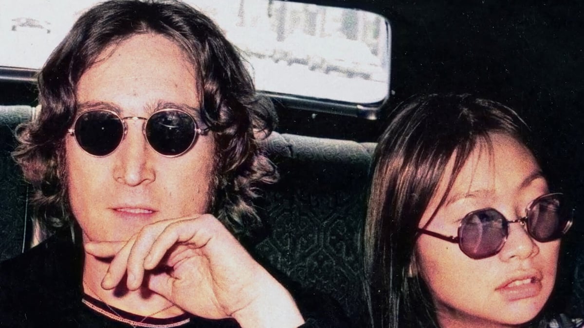 【絶版】ジョン・レノン　家族生活　オノ・ヨーコ ジョン・レノン 家族生活 / John Lennon A Family Album（With