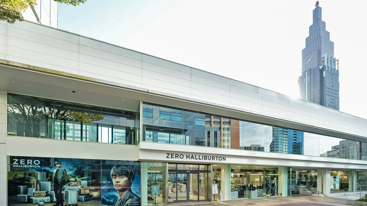 米発「ゼロハリバートン」が新宿サザンテラスに旗艦店オープン、三笘薫