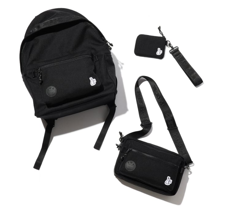 おすすめ♪【FR2】POTR #FR2 コラボレーション ショルダーバッグ FR2が「POTR」とのコラボバッグを発売、裏地に鳥獣人物戯画を