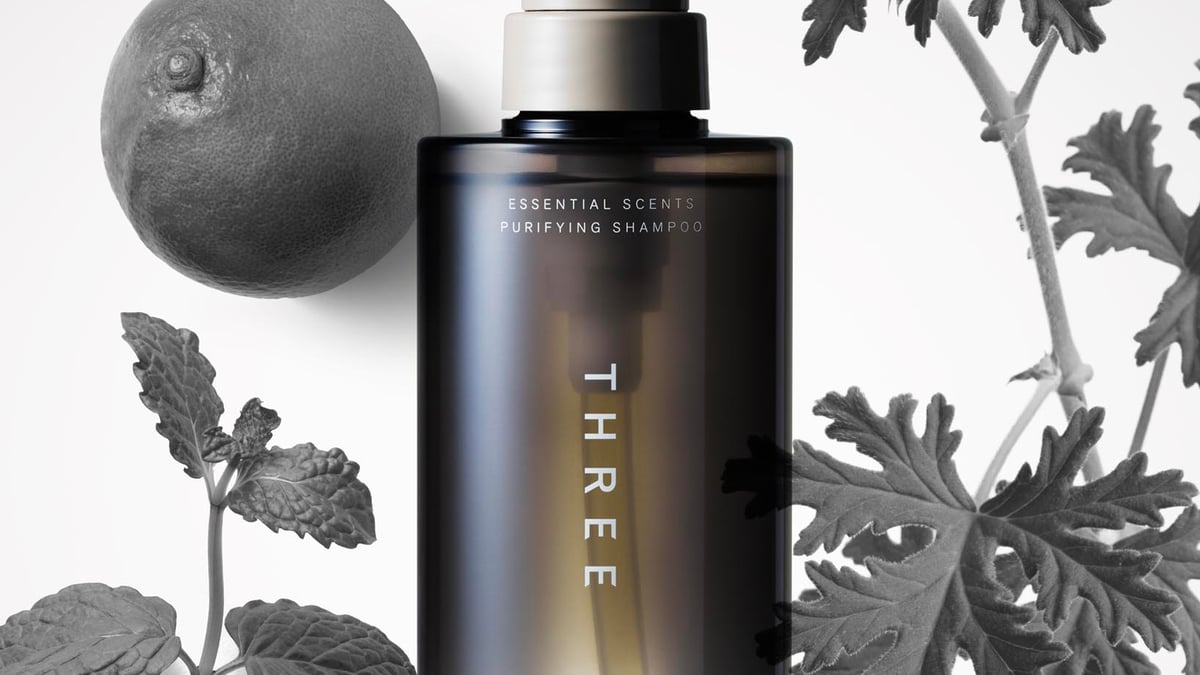 THREE」がエッセンシャルセンツからヘアケアシリーズを発売 ストレス