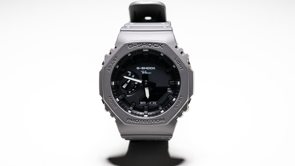 注目の ron-herman-g-shock-ga-2100- 時計