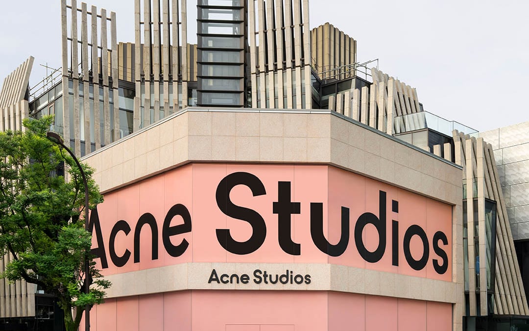 アクネ ストゥディオズが青山店を移転オープン 世界最大の旗艦店に