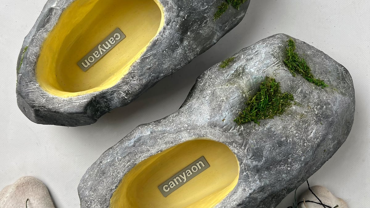 rock-shoe-2-7de94a72-20a3-476f