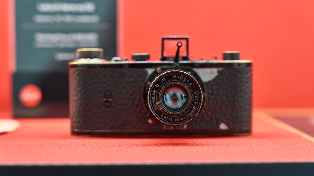 フィルムカメラ「ライカI」のプロトタイプが約12億円で落札 ドイツで