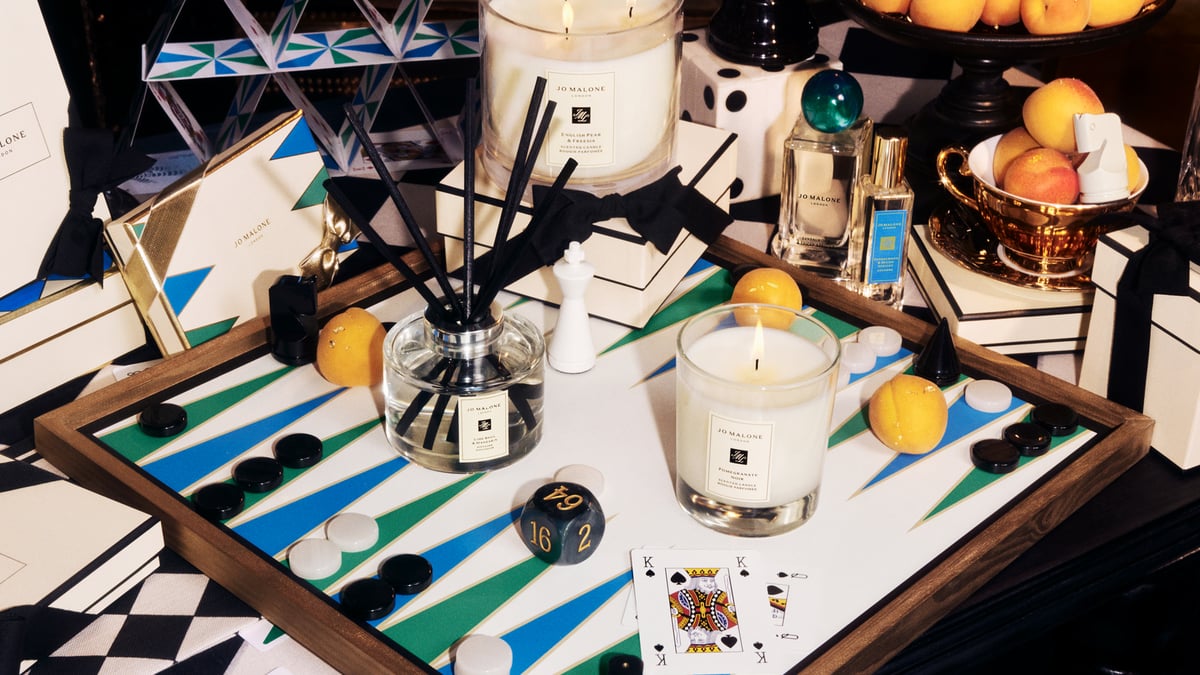 26A02_Christmas_Games_INC-