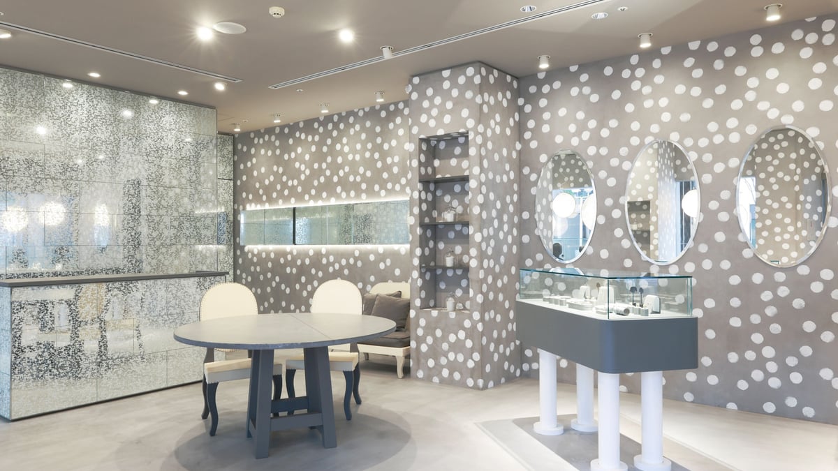 パリ発ジュエリー「ブランイリス」が神戸店を旧居留地にオープン