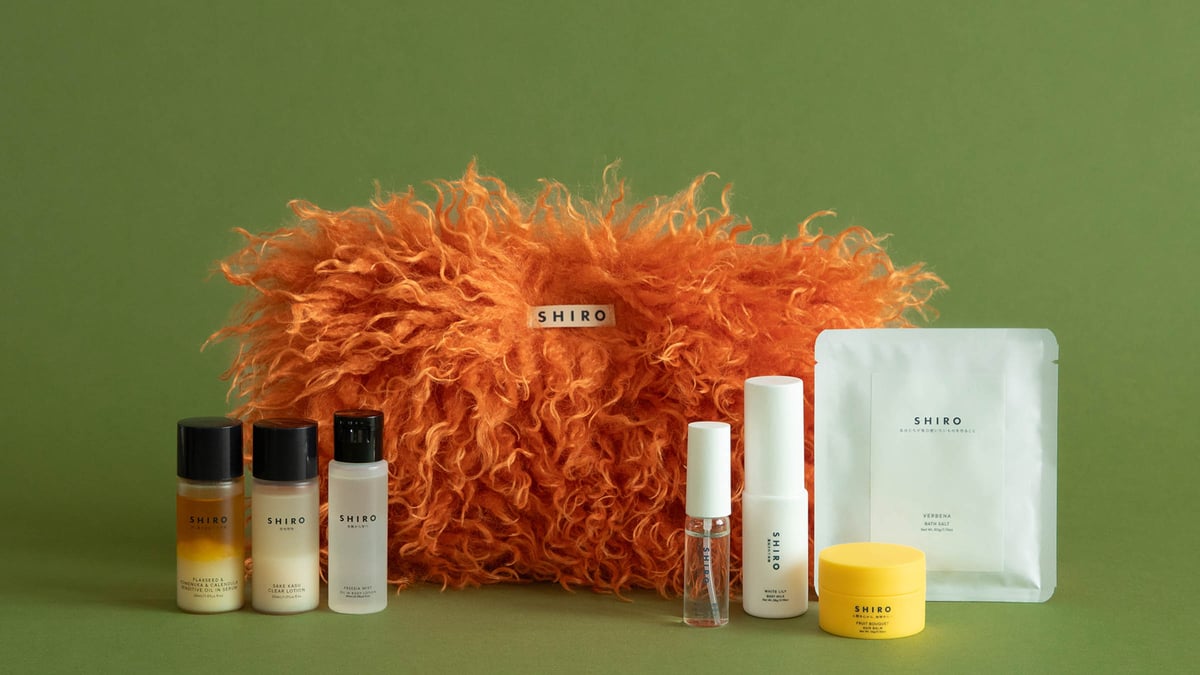 【新品】SHIRO ホリデー　コフレ　限定品　希少　完売商品 新品】SHIRO ホリデー コフレ 限定品 希少 完売商品 SHIROのクリスマス