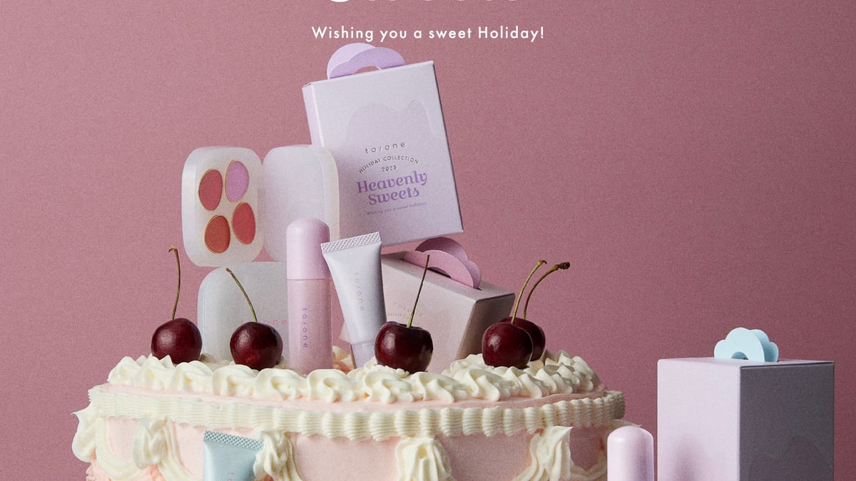 2025年クリスマスコフレ】トーン：デコレートされたスイーツのような甘