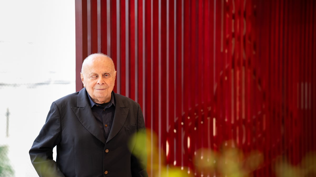 ヴィヴィアン・ウエストウッドCEOが語る青山・新旗艦店 日本への友愛の