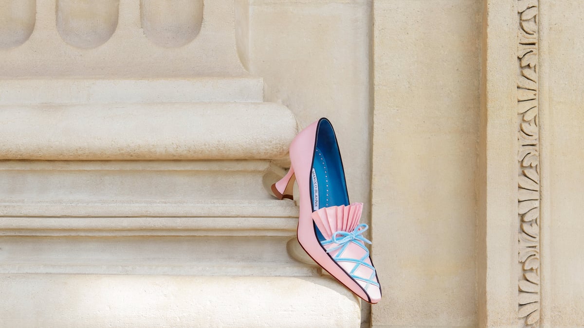 マノロ ブラニク」マリー・アントワネットに着想を得た新作