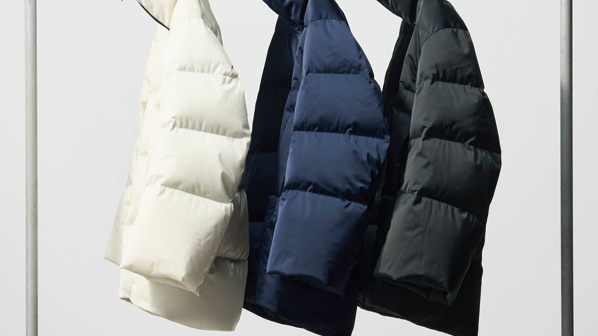 ユニクロ +j 復刻 2025 ネイビー ダウンジャケット ユニクロが「＋J」を復刻 ダウンボリュームジャケットなど全3型を発売