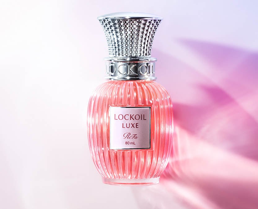 リファ」から新作ヘアオイル 椿由来の独自成分で軽やかにまとまる光沢