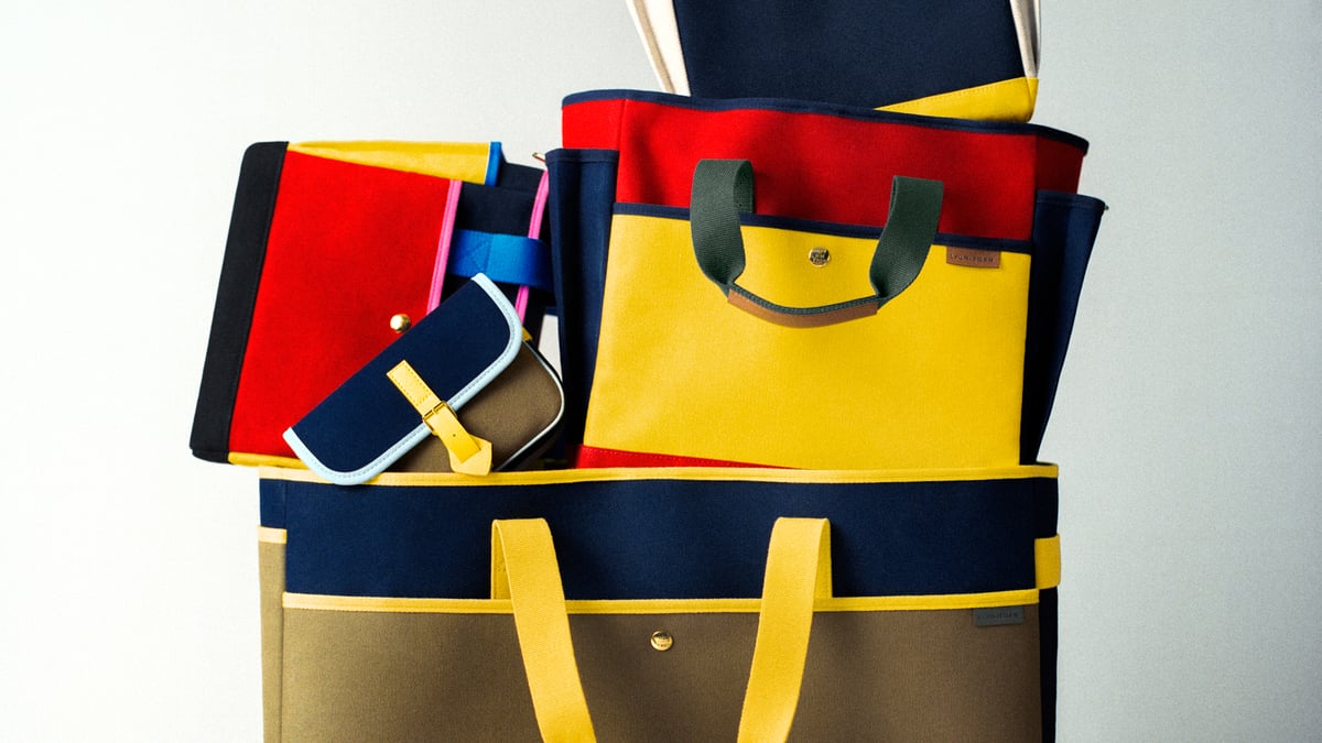 L/UNIFORM リュニフォーム　トートバッグ　プレスバッグ　縦長 リュニフォームがカスタムメイドサービス「BESPOKE」を発表 青山店で